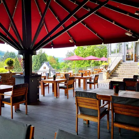 Schloss Hotel Burgbrohl-2
