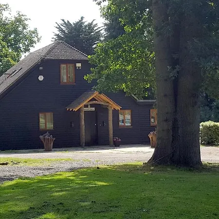 Oakside Lodge Guest House-3