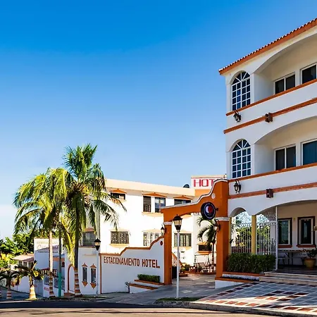 Capital O Oxtankah,Chetumal Bay-3