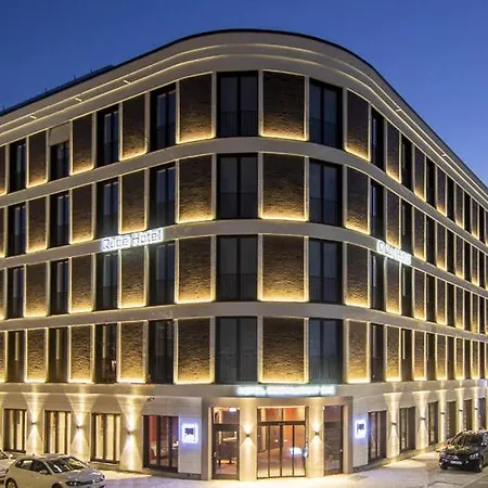 Qube Hotel Bahnstadt-3