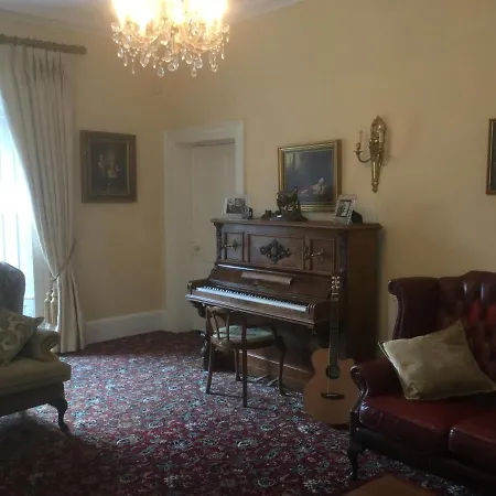 Hartley House B&B-3