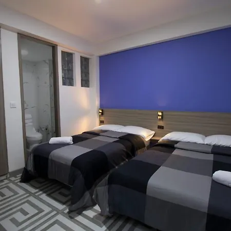 Paris. Hotel-3