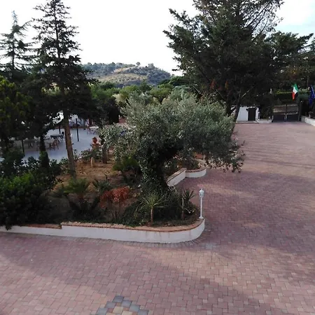 Villa Niscima-2