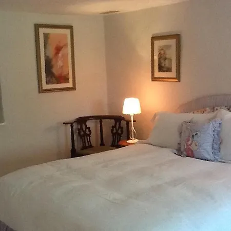 Swan Cottage-2