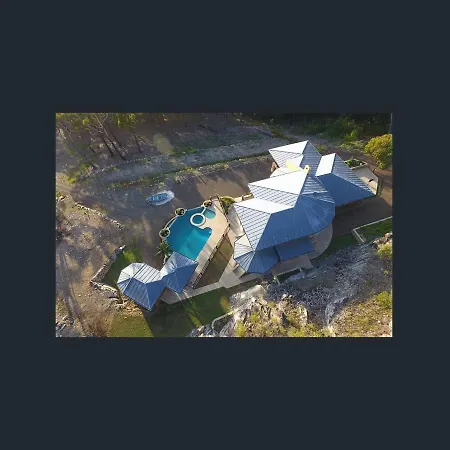 The Pool House - Crescent Head - Stunning Ocean Views, Pet Friendly-3