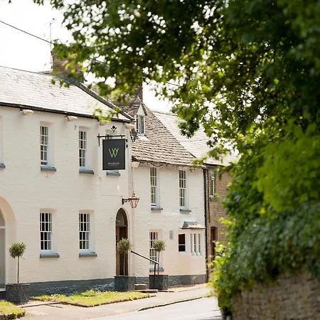 The Wychwood Inn-2