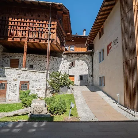 Palazzo Lodron Bertelli. Dimora Storica&Spa-3