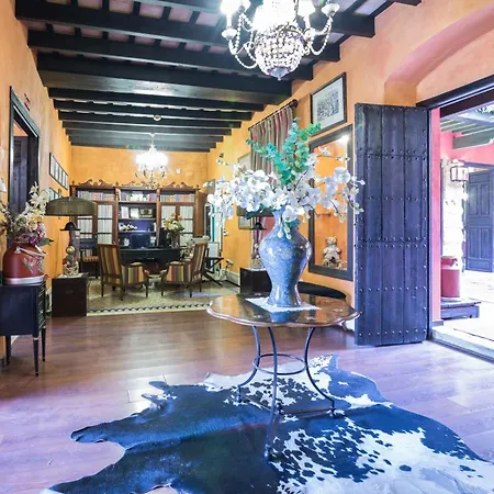 La Casona de Calderón Gastronomic&Boutique Hotel-3