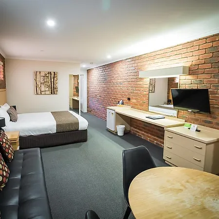 Australian Settlers Motor Inn-2