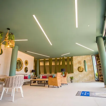 Amadores Beach Apartments-2