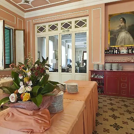 Hotel Maestoso-2