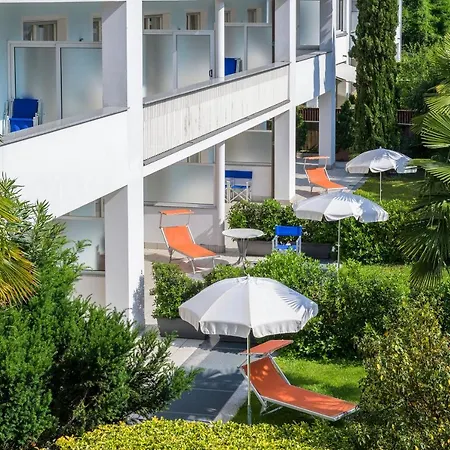 Glanzhof Hotel&Apartments-3