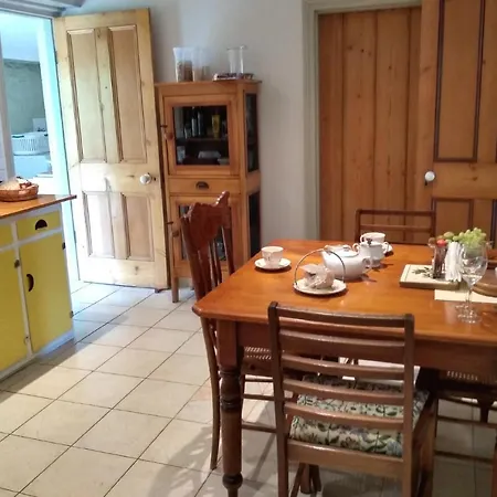 Walnut Cottage-3
