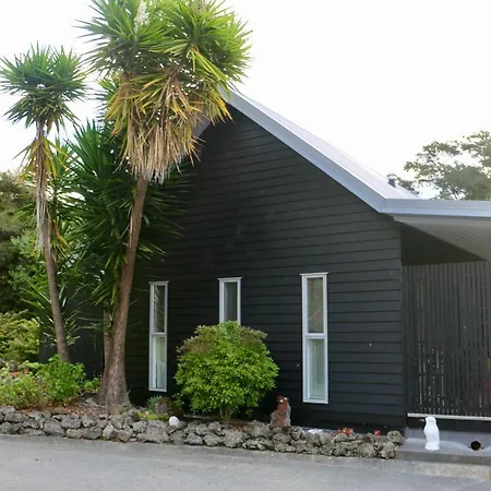 Fantail River Lodge-3
