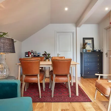 The Hoste And The Vine House Hotels-2