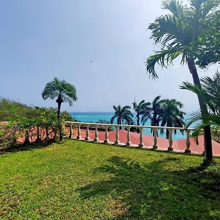 Hotel La Joya Isla Mujeres-3