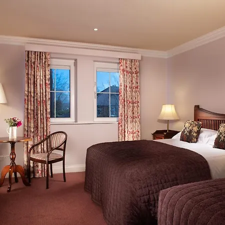 Killarney Lodge-2