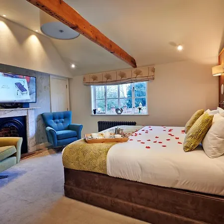 The Oaksmere-3