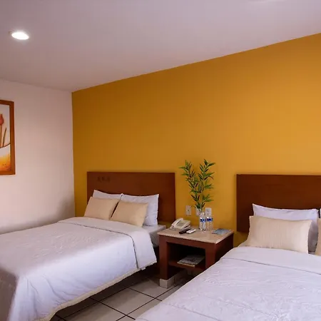 Hotel Arcos Aeropuerto-3