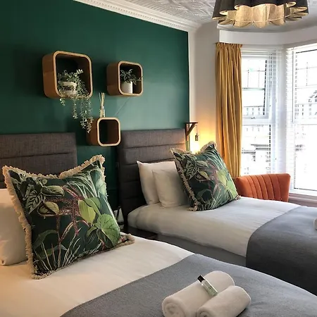 Cloves Boutique Bed & Breakfast-3