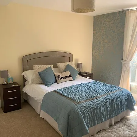 Crown Hotel-3