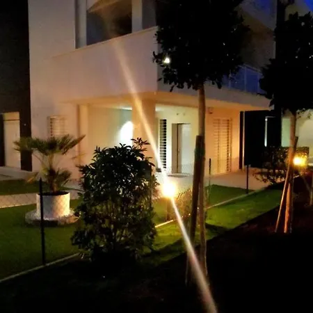 Maisonette Modena Park-2