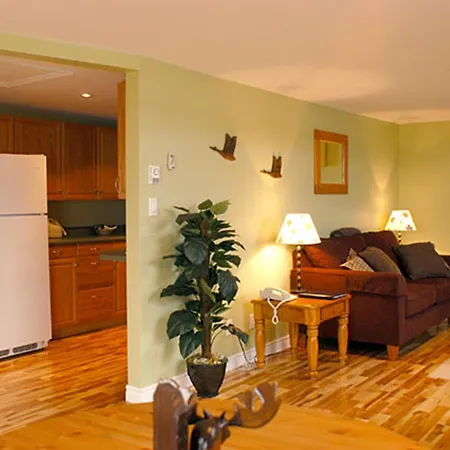 Auberge Bay Wind Suites-3