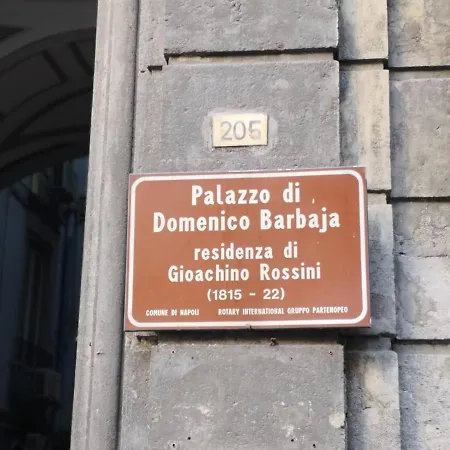 Barbaja Suites In Street Toledo 205-2