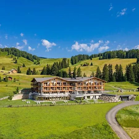Brunelle Seiser Alm Lodge-2