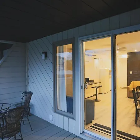 Magog Waterfront Studio 106-3