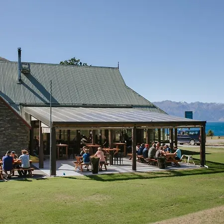 Hawea Hotel-3