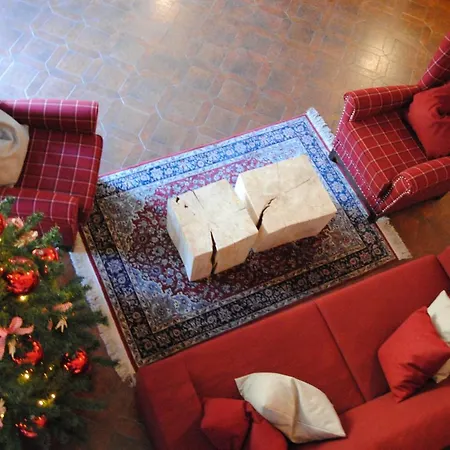 Residence Emmy-2