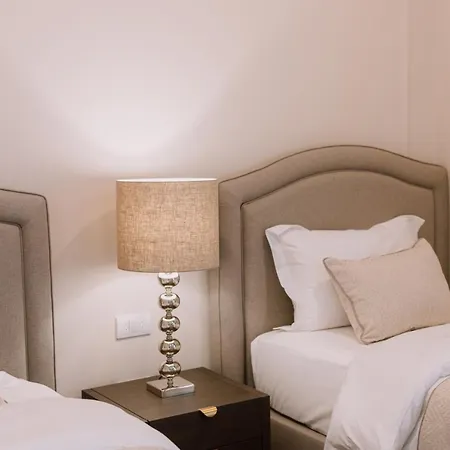 Hotel Divine Park-2