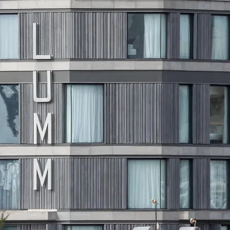 Hotel LIVVO Lumm-3