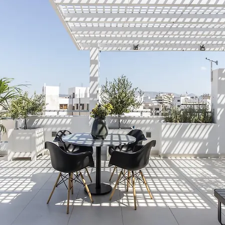 Gallery Suites&Residences Piraeus-2