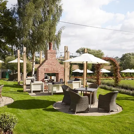 Riverside Inn By Chef & Brewer Collection-3