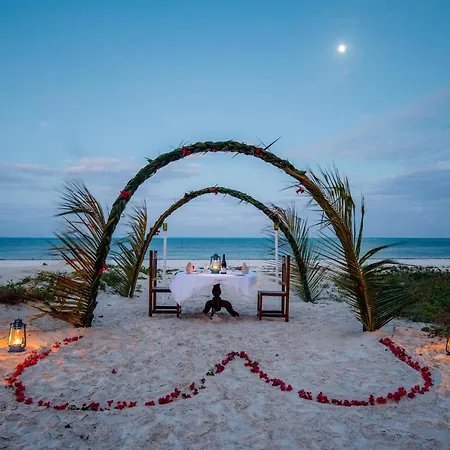 Hakuna Majiwe Beach Resort-2