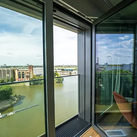 Luxury Apartments Düsseldorf-2