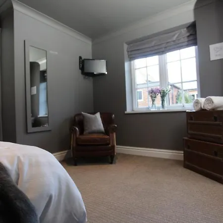 The Knife & Cleaver-3