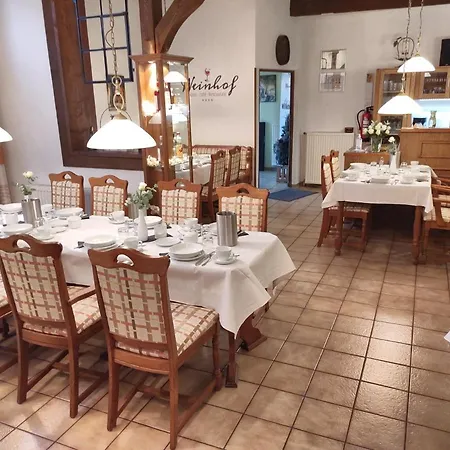 Hotel Weinhof Groß Mackenstedt-3