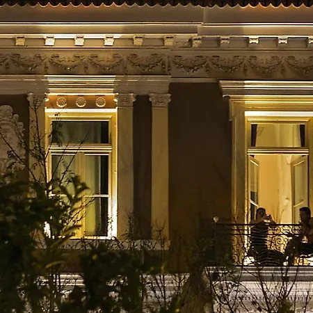 Emporikon Athens Hotel-3