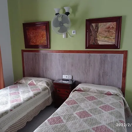 Hostal Manolo-2