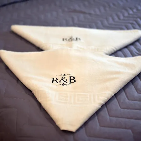 R&B Apartments-3