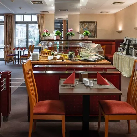 Residenz Hotel Detmold-3