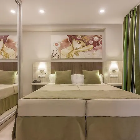 Klayman Diamond Aparthotel-3