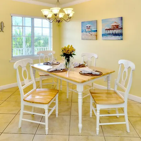 Barefoot Beach Resort-3