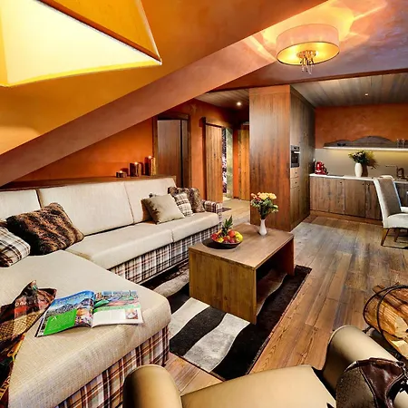 Grand Hotel Praha-3