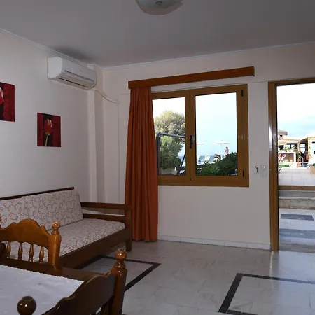 Esperides Beach Hotel Apartments-3