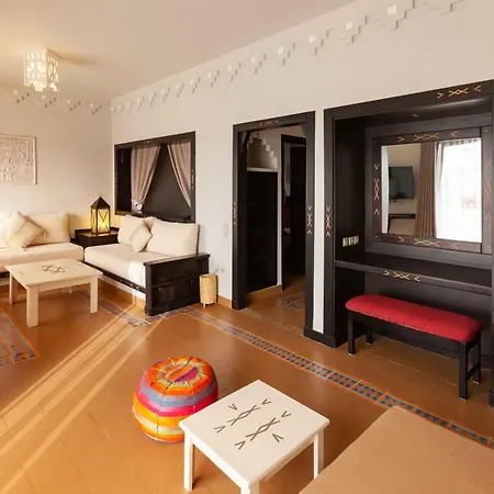 Borjs Hotel Suites & Spa-3