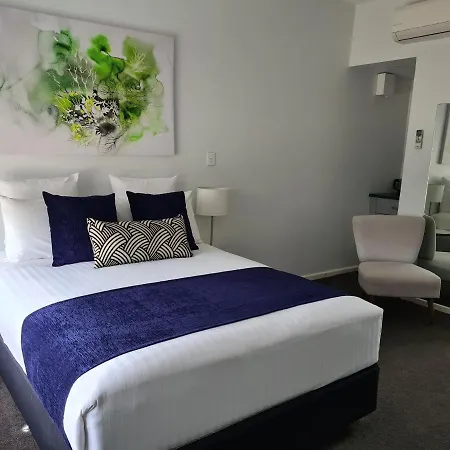 The Avenue Inn-3